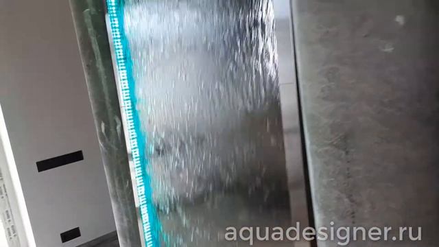 Водопад по стеклу на просвет